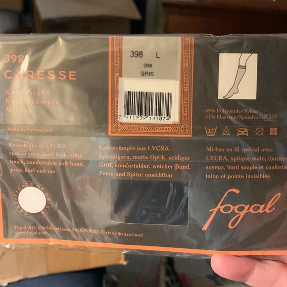Fogal 3 prs Caresse Knee highs - Picture 2 of 2